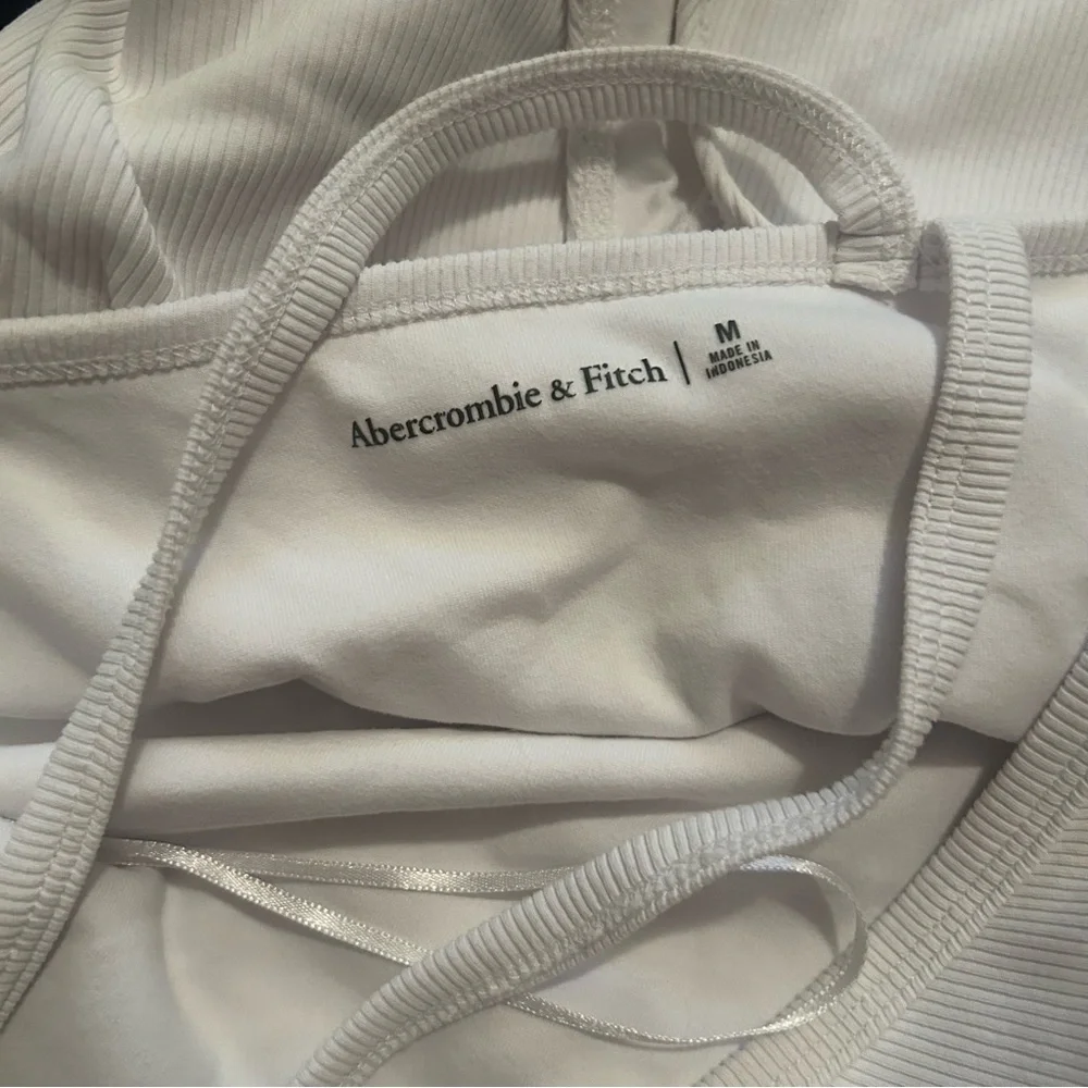 Women’s Abercrombie & Fitch One Shoulder Bodysuit in White Size M - Picture 8 of 8